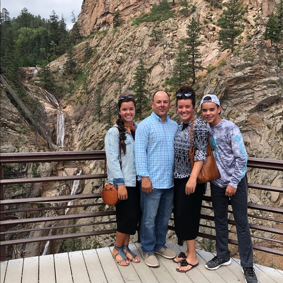 Meet your Posher, Angela - Picture 2 of 2